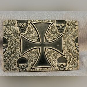 Skulls & Cross Belt Buckle Biker/Goth Chrome